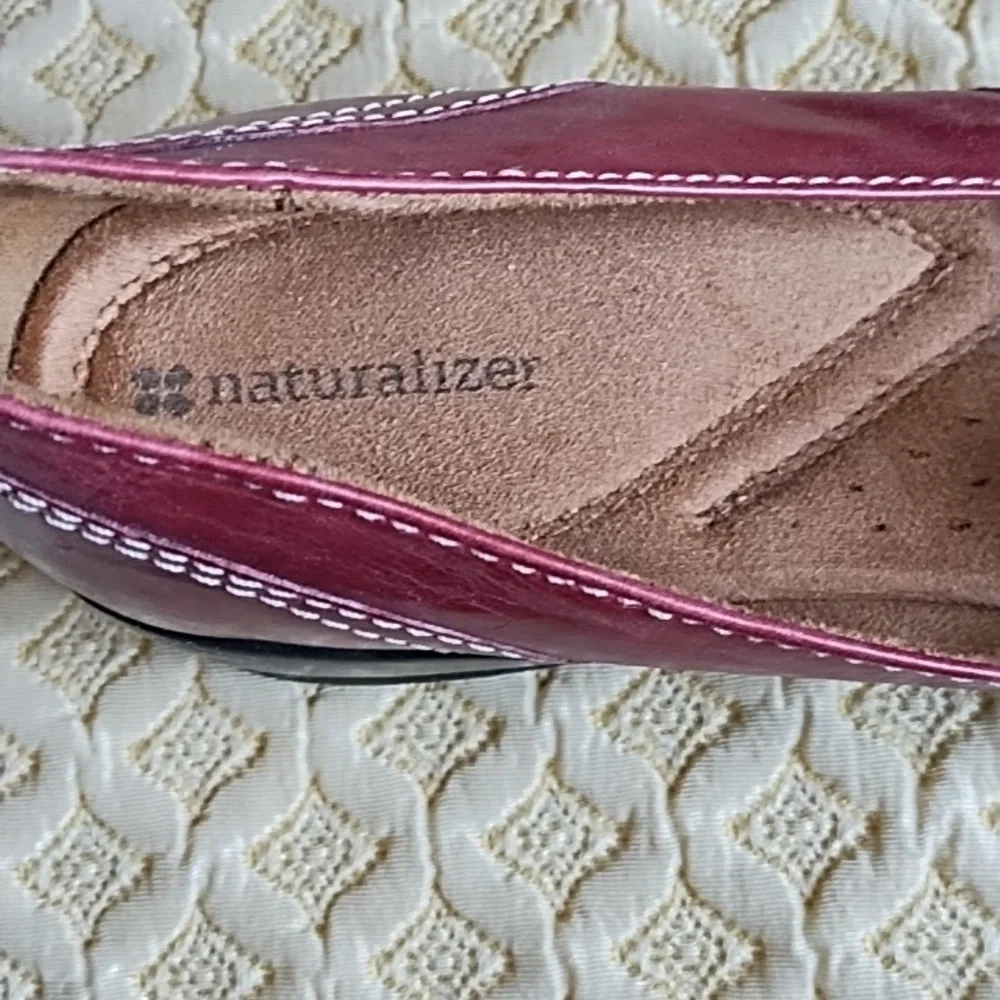 Naturalizer Red Leather Shoe 11 N